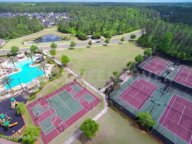 Building Photo - 503 Richmond Dr