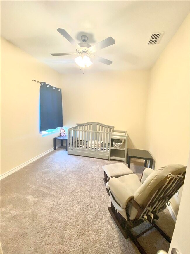 Building Photo - 1402 Orto Dr.