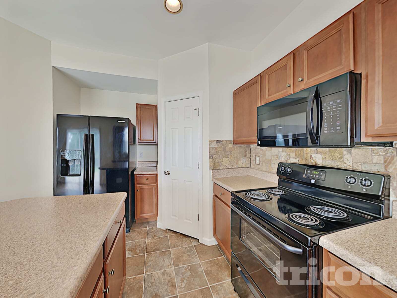 Building Photo - 1024 Daniel Ln