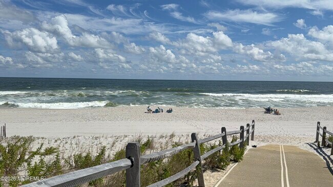 Building Photo - 26 Shell Rd