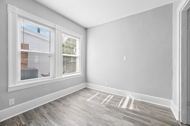 Building Photo - 809 Nantasket Ave