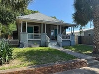 Building Photo - Downtown Pensacola - 2 bedroom, 1 bathroom