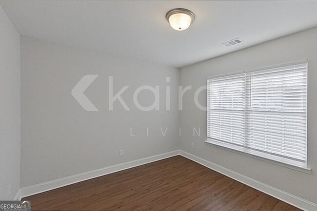 Building Photo - 103 Western Red Cedar Dr