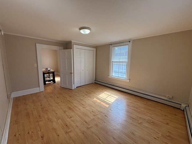 Building Photo - 27 Upper Welden St