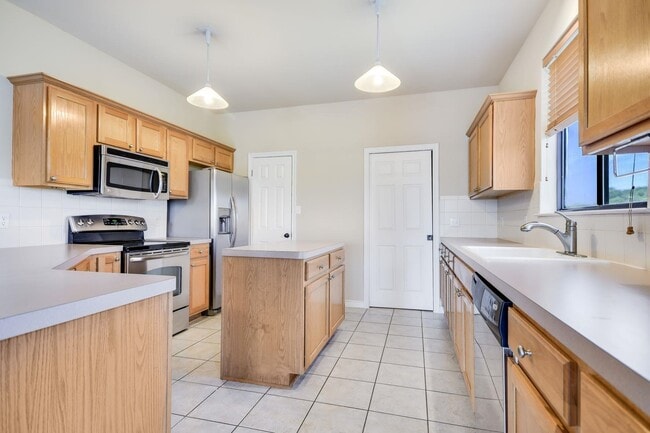 Building Photo - 4520 Blacksmith Cove