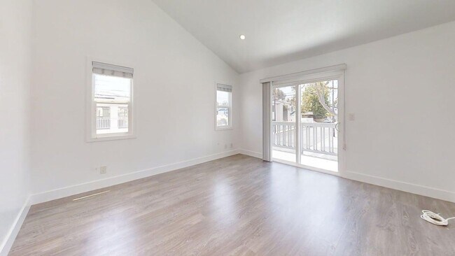Building Photo - 1801 11th St