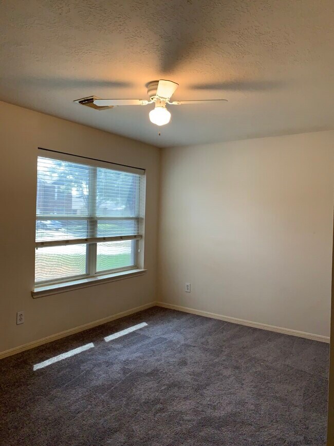 Building Photo - 3942 Teal Run Meadows Dr