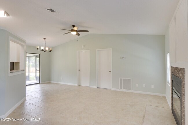 Building Photo - 1198 Altamira St NW