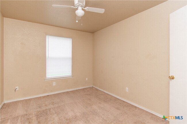 Building Photo - 1602 Benttree Dr