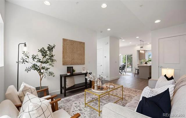 Building Photo - 8408 W 52nd Ave