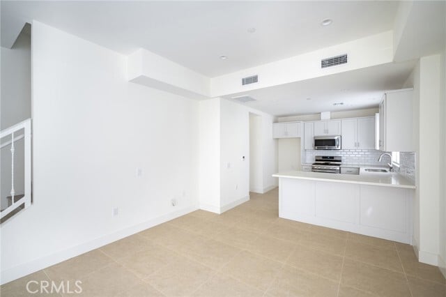 Building Photo - 2341 Mira Vista Ave