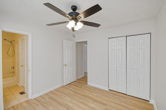 Building Photo - 3464 Daylily Ln
