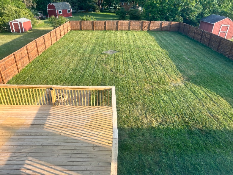 Building Photo - 1180 Duncan Ave