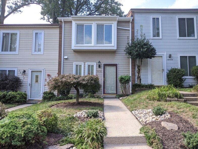 Primary Photo - 10732 Lester St