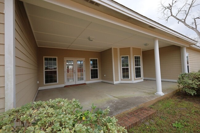 Building Photo - 4530 Kiowa Ln