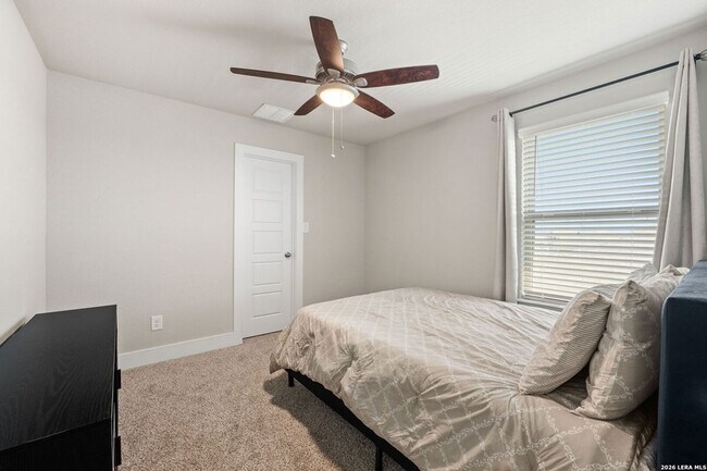Building Photo - 6410 Comanche Sky