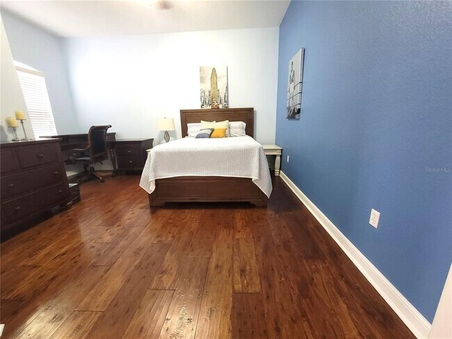 Building Photo - 5465 46th Ct W