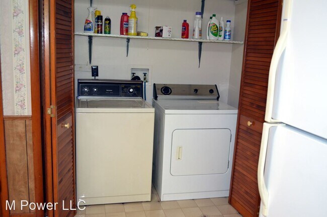 Building Photo - 3 br, 1.5 bath House - 10737 Cook Town Rd.