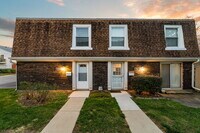 Building Photo - 602 Bryn Mawr Ct