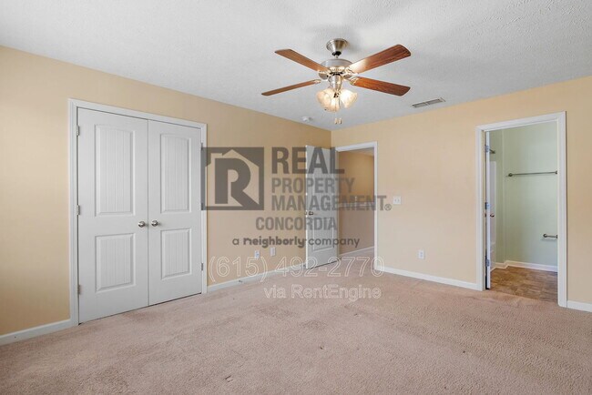 Building Photo - 1702 Sprucedale Dr