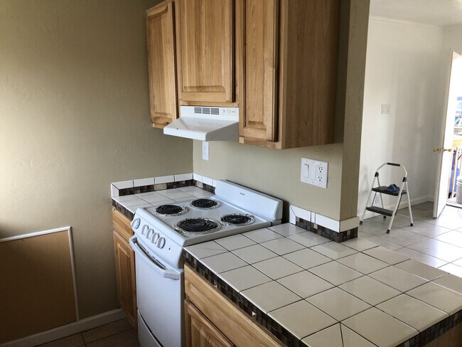Building Photo - Arco River Properties