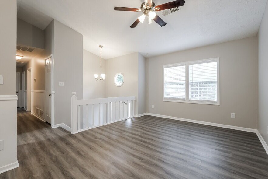 Building Photo - 5224 Brough Ln