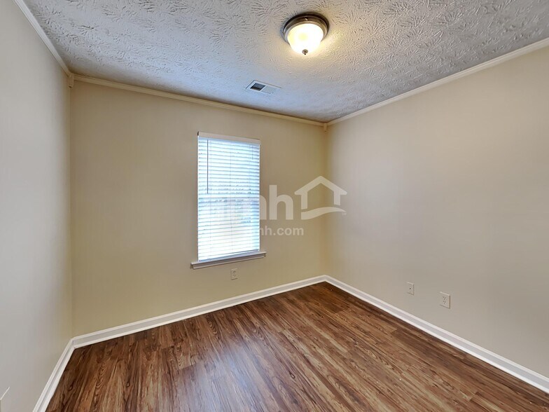 Building Photo - 201 Toulouse St