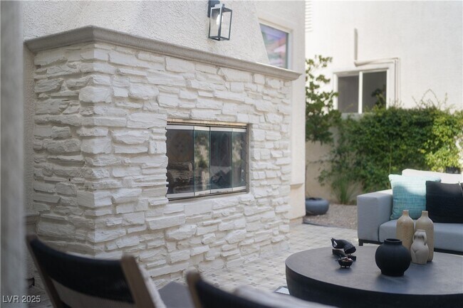 Building Photo - 11824 Kingsbarns Ct