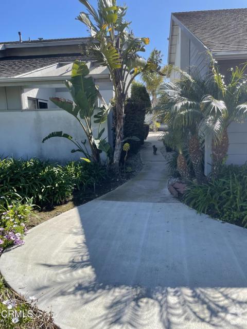 Building Photo - 2551 E Harbor Blvd