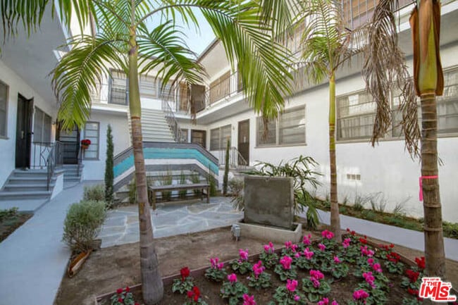 Building Photo - 617 Ocean Ave