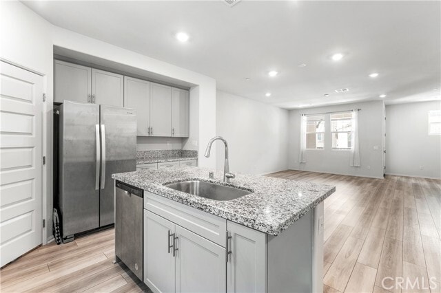 Building Photo - 40727 Melrose Dr