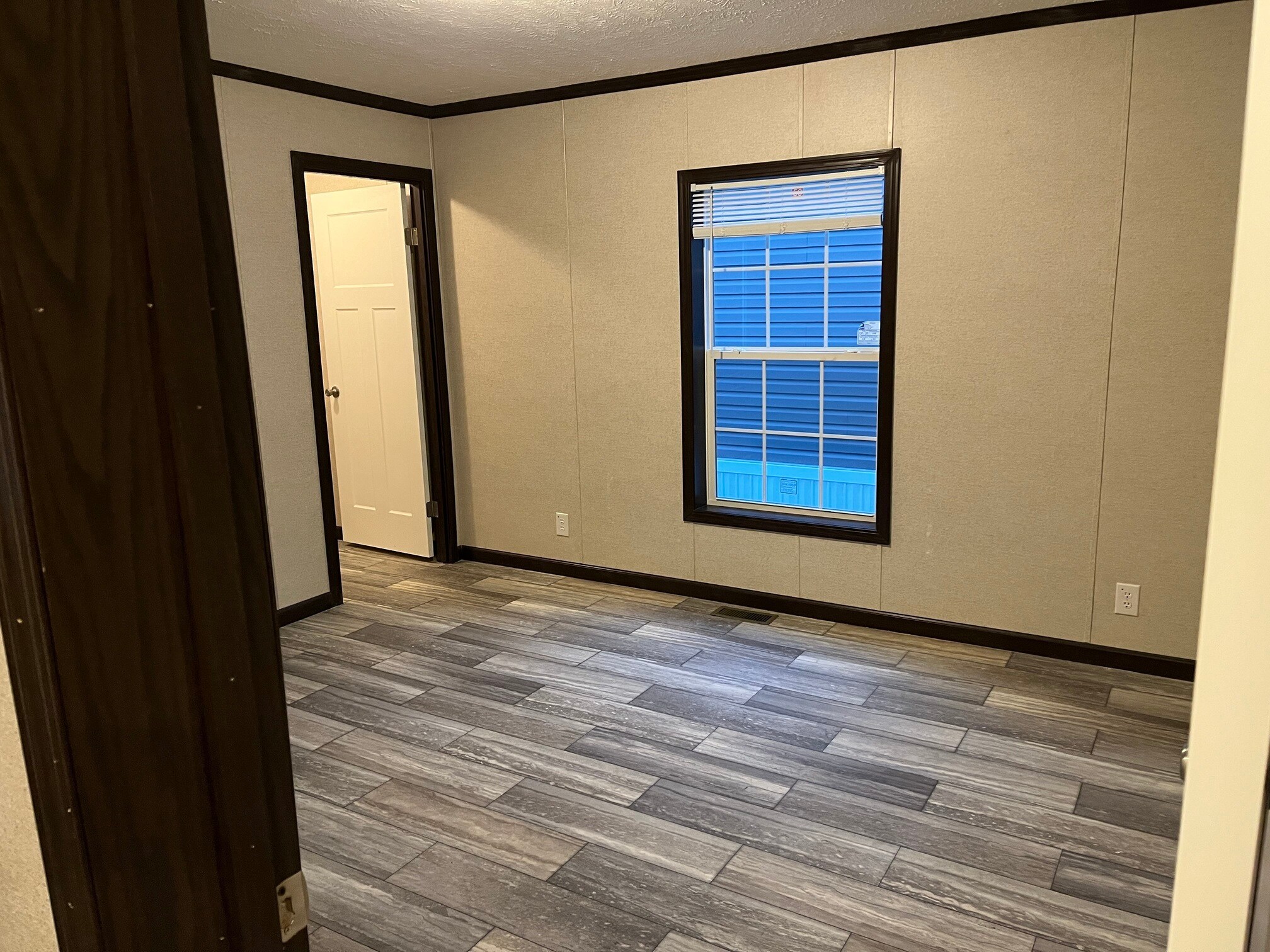 Building Photo - 6610 Lear Nagle Rd