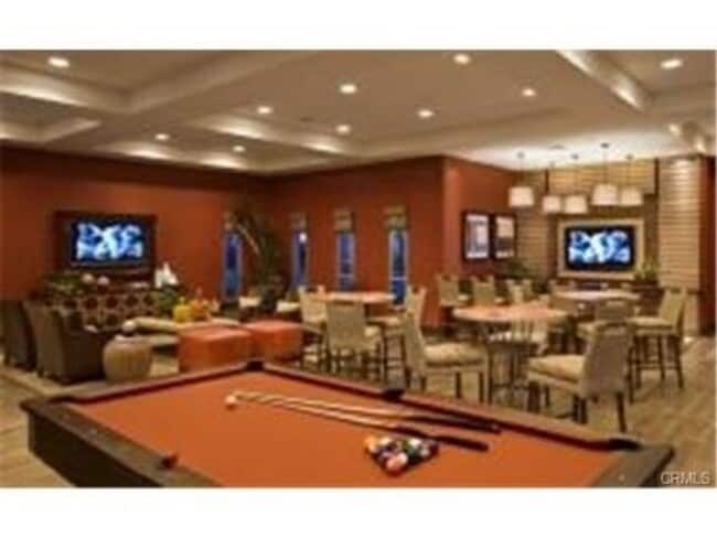 Building Photo - Executive 2-Bedroom Condo in the Prestigious South Bay 360 Community