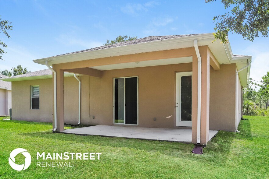 Building Photo - 7836 Evinrude Ave