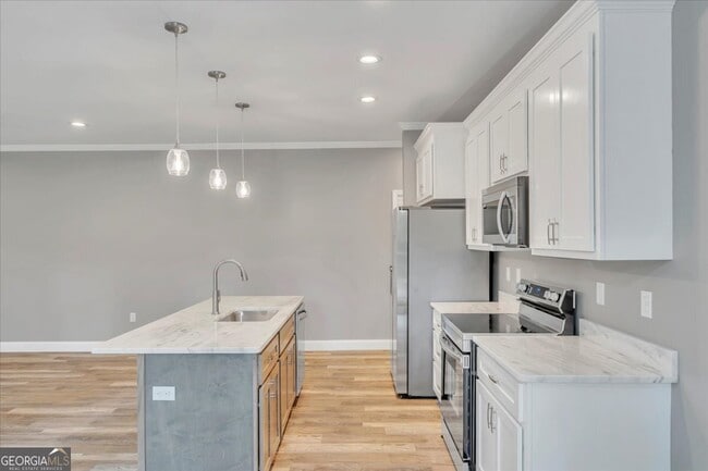 Building Photo - 110 Ryan St