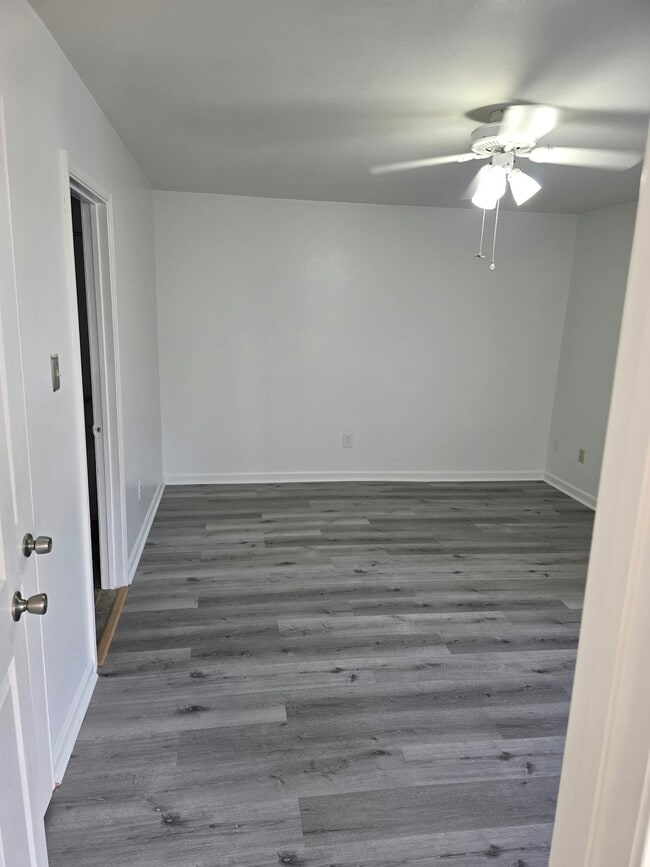 Building Photo - 2022 Michel Delving Rd