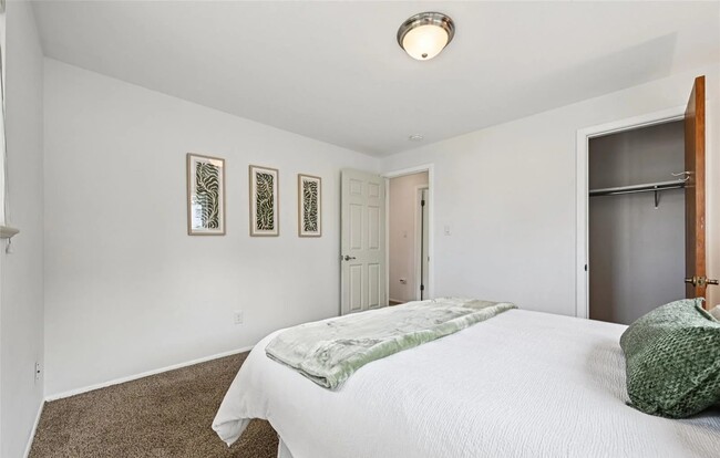 Building Photo - 6781 Quay Ct