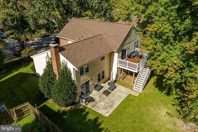 Building Photo - 12204 Sir Lancelot Dr