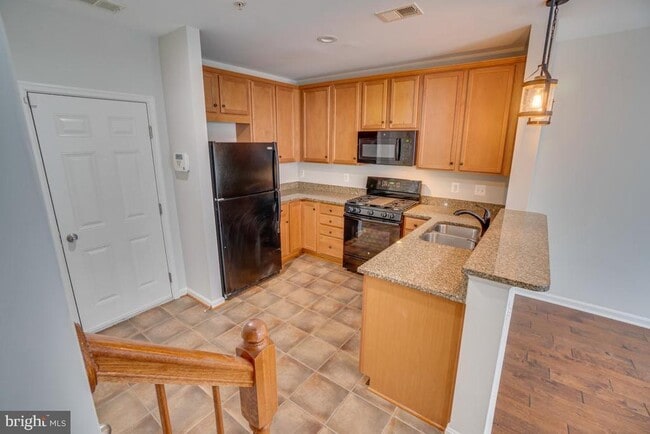 Building Photo - 6153 Aster Haven Cir