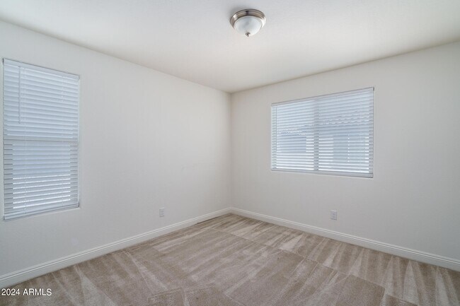 Building Photo - 1627 N 208th Ave