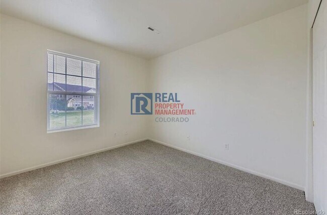 Building Photo - 12740 Jasmine St