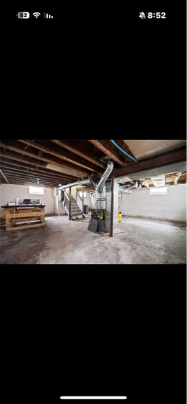 Building Photo - 11780 Corbett Ave