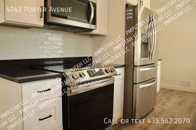 Building Photo - 4042 Porter Ave