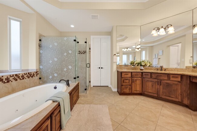 Building Photo - 28423 Tall Juniper Hill Dr
