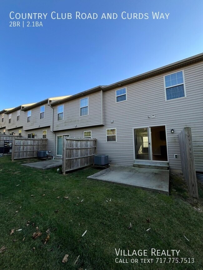 Building Photo - 719 Country Club Rd