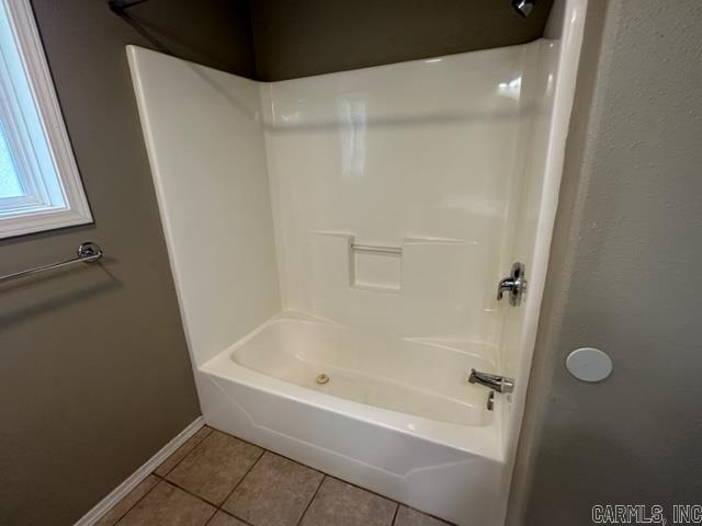 Building Photo - 586 Wisteria Dr