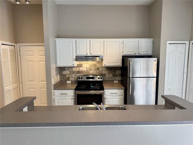 Building Photo - 2627 Maitland Crossing Way