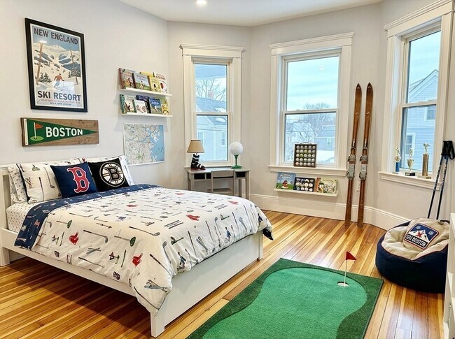 Building Photo - 24 Dawes St