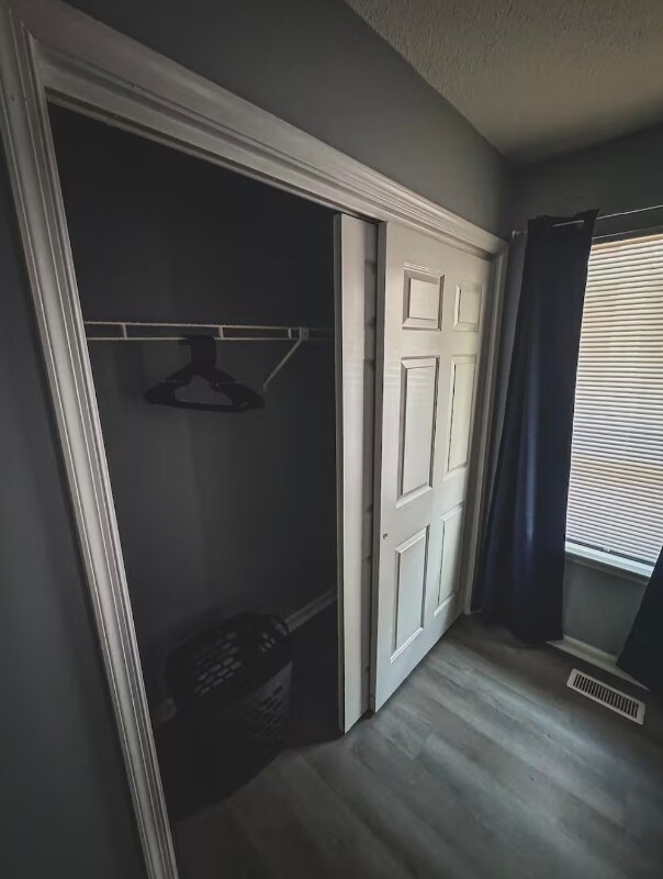 Building Photo - 8576 Chesapeake Blvd