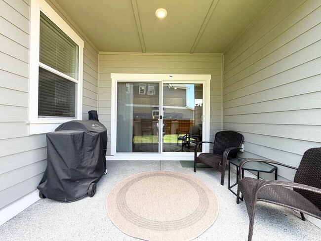 Building Photo - Stunning 2024 Bonney Lake/Tehaleh Home